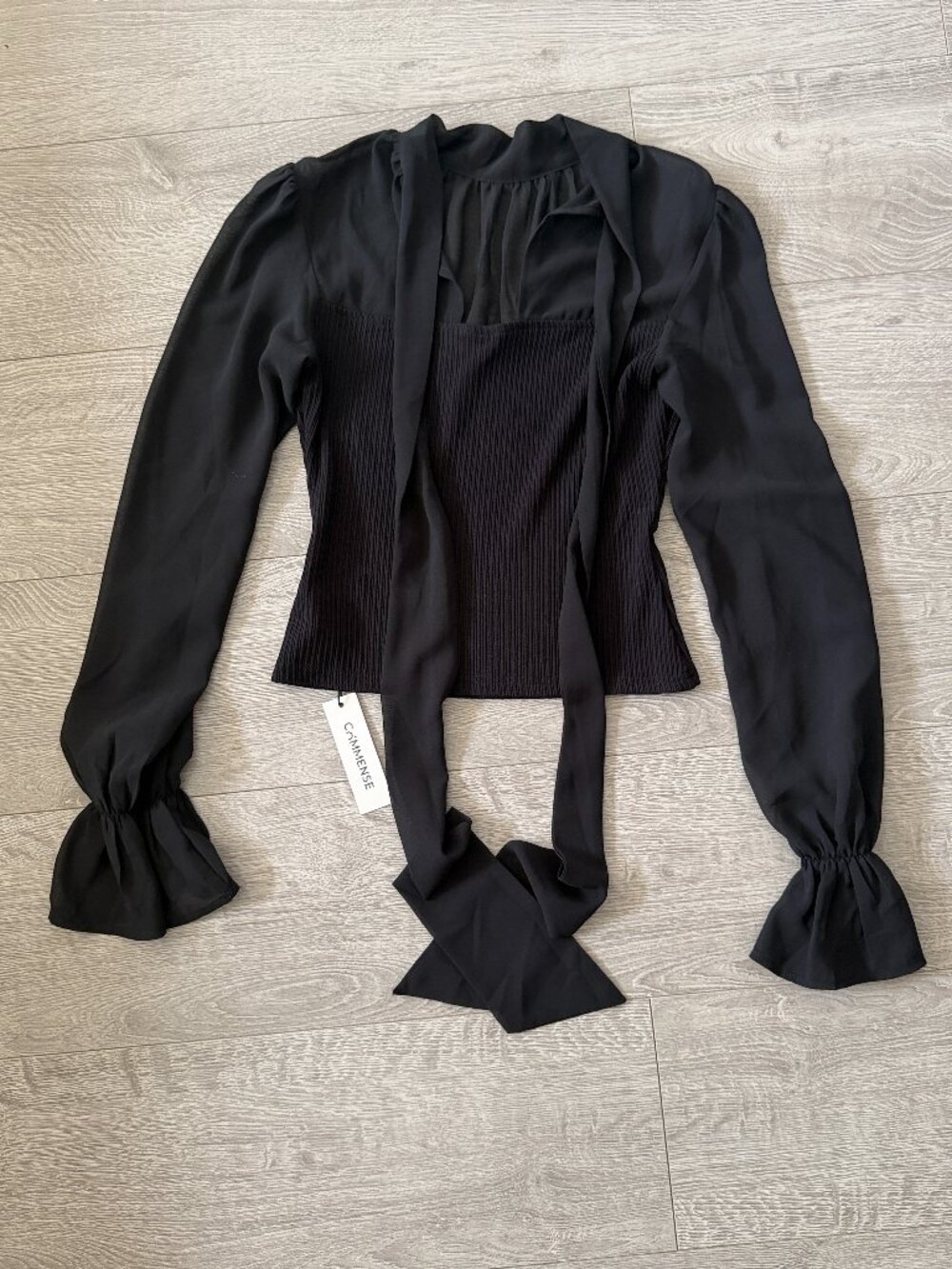 Commense Black Ribbed Tie Neck Puff Sleeve Blouse Top Women’s Size Small NWT